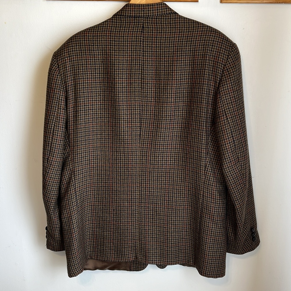 Embassy Row Jacket - Picture 2 of 14